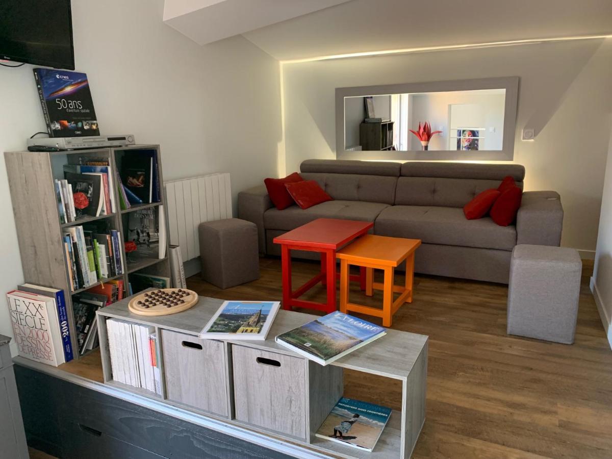 Domaine De Jarentin - Gite 4-5Places Saint-Marcel-de-Felines Εξωτερικό φωτογραφία